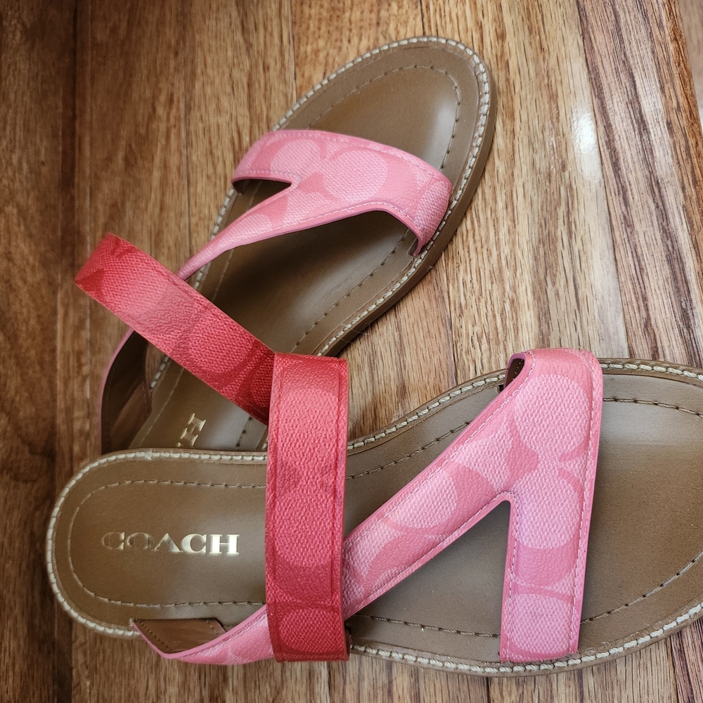 Coach Pink Women's Sandals 7.5 Brand NEW